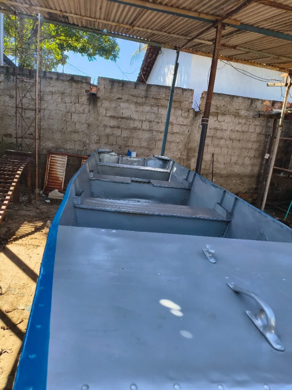 Canoa de aluminio conservada 5mts
