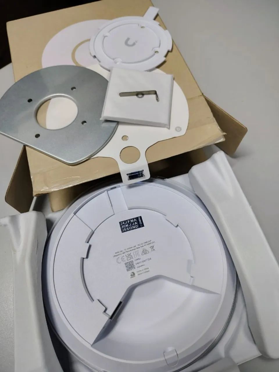 Access Point Unifi U6+ - Foto 2