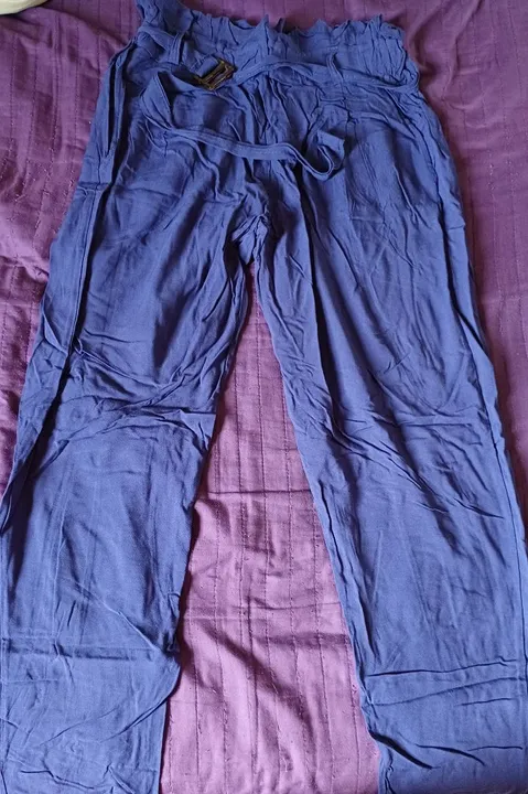 CALÇA CLOCHARD COM CINTO NOVA EM VISCOSE TAMANHO P