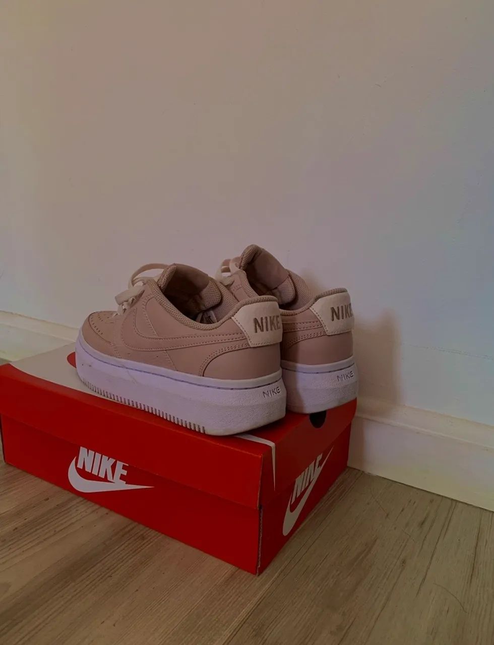Tênis Nike Court Vision Alta