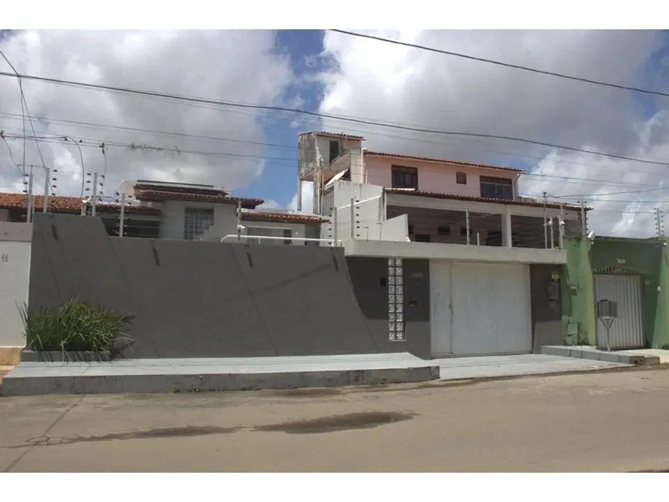 Casa para venda no Alto do Calhau - São Luís - MA