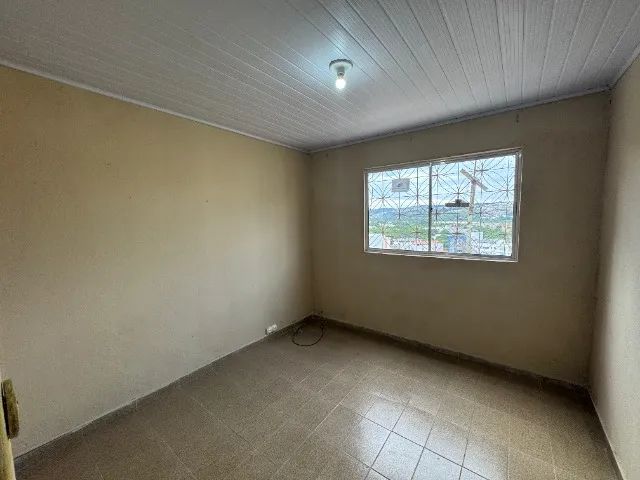 Alugo casa com 03 quartos próximo ao Centro de Colatina - Subida do Moacir Brotas - Foto 7