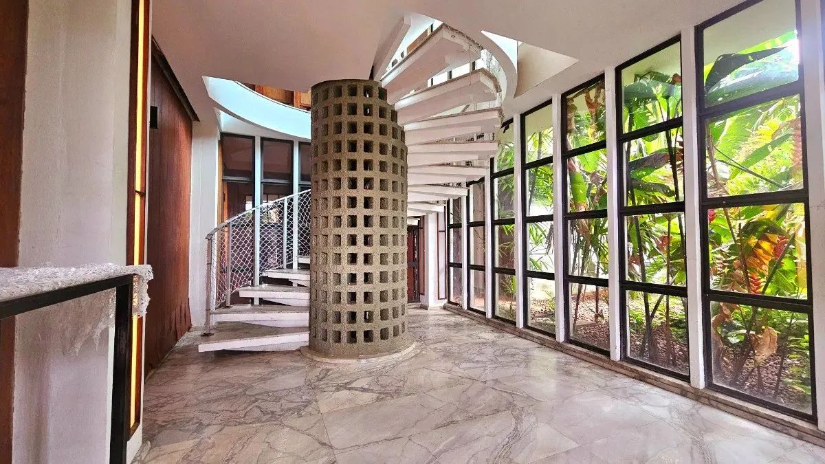 Casa tipo para venda com 4 quartos, sendo 1 suíte, 310m² - Foto 4