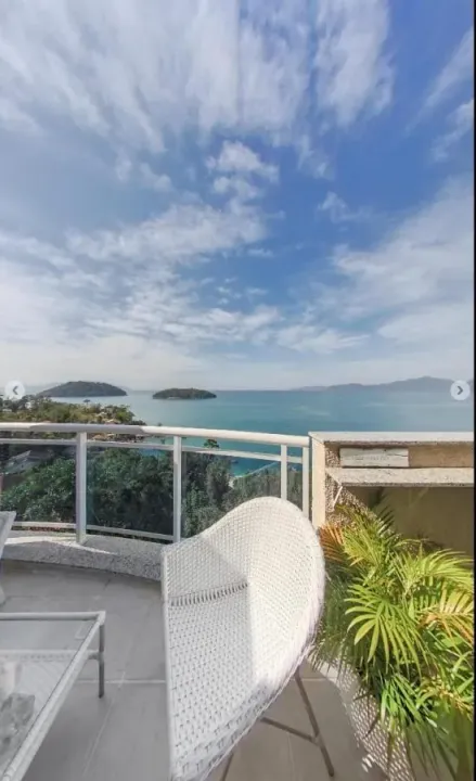 Apartamento para Venda em Mangaratiba, Conceição de Jacareí, 3 dormitórios, 2 suítes, 3 ba