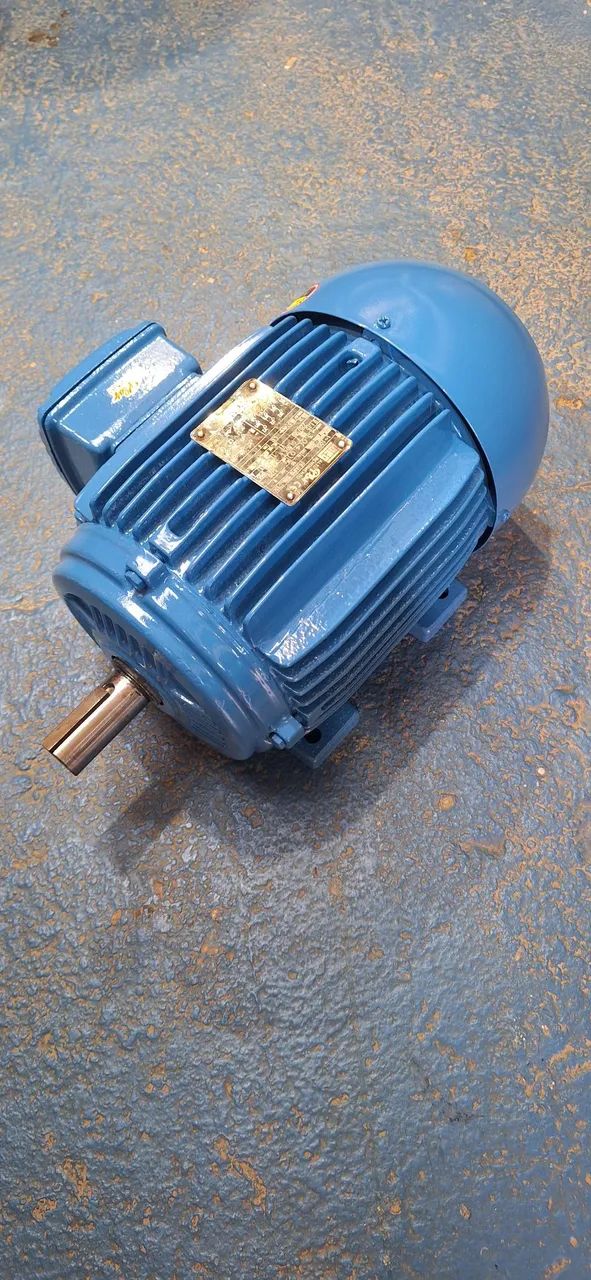 Motor elétrico trifásico 4 cv rpm 1740. - Foto 3