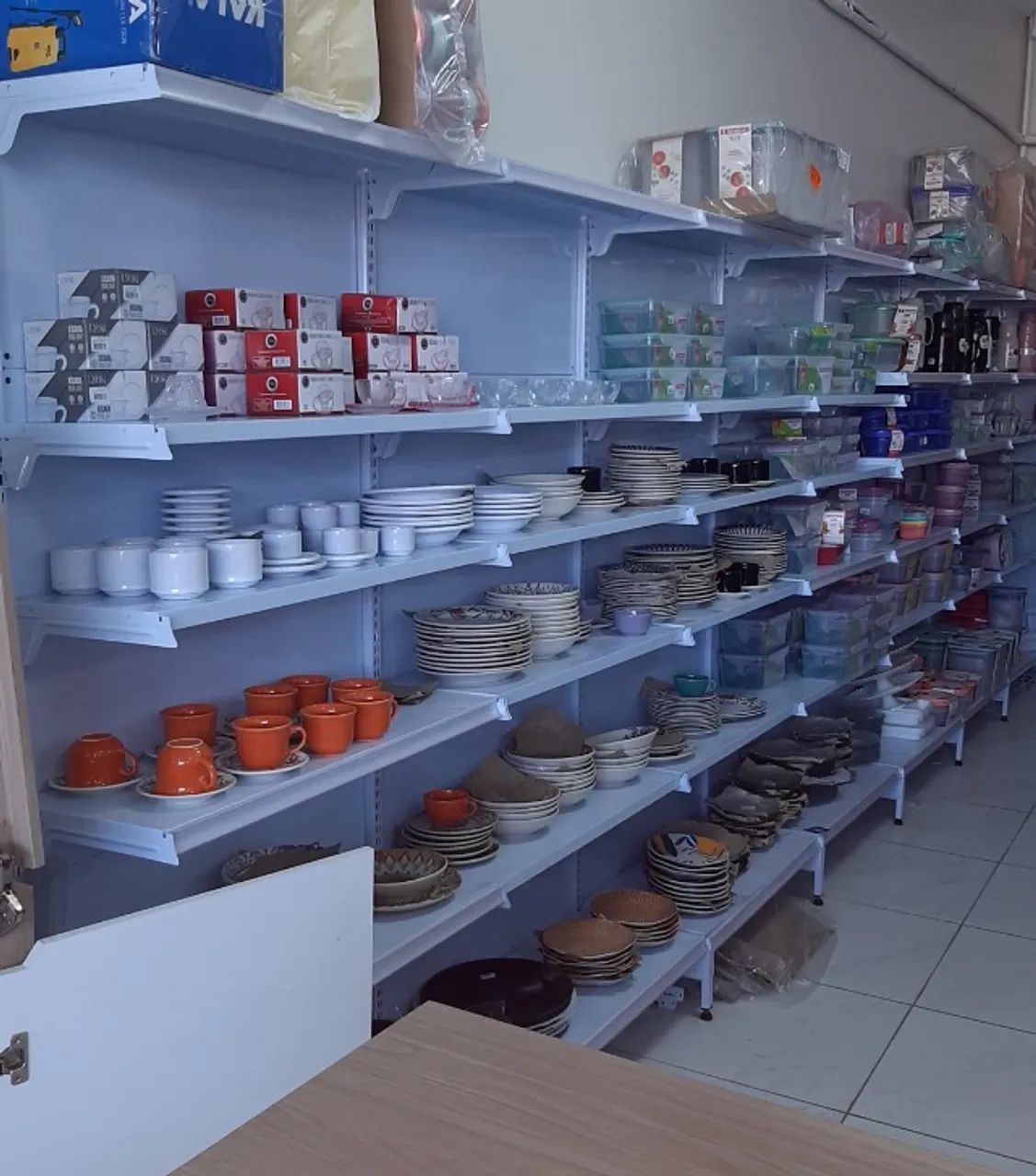 Gôndolas Diversas Centrais e de Parede. A partir de R$ 2.300,00