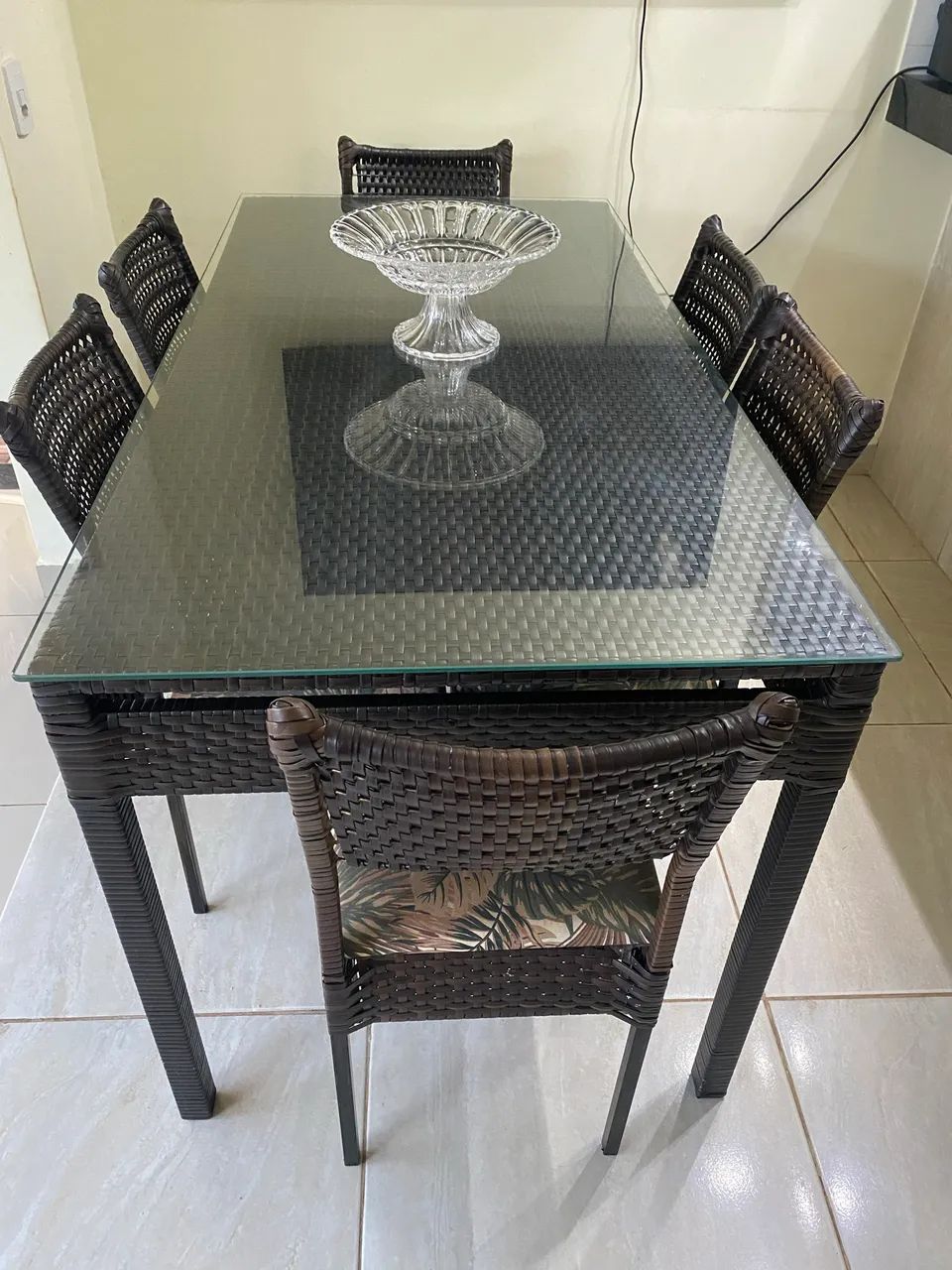 Mesa com 6 cadeiras - Foto 2