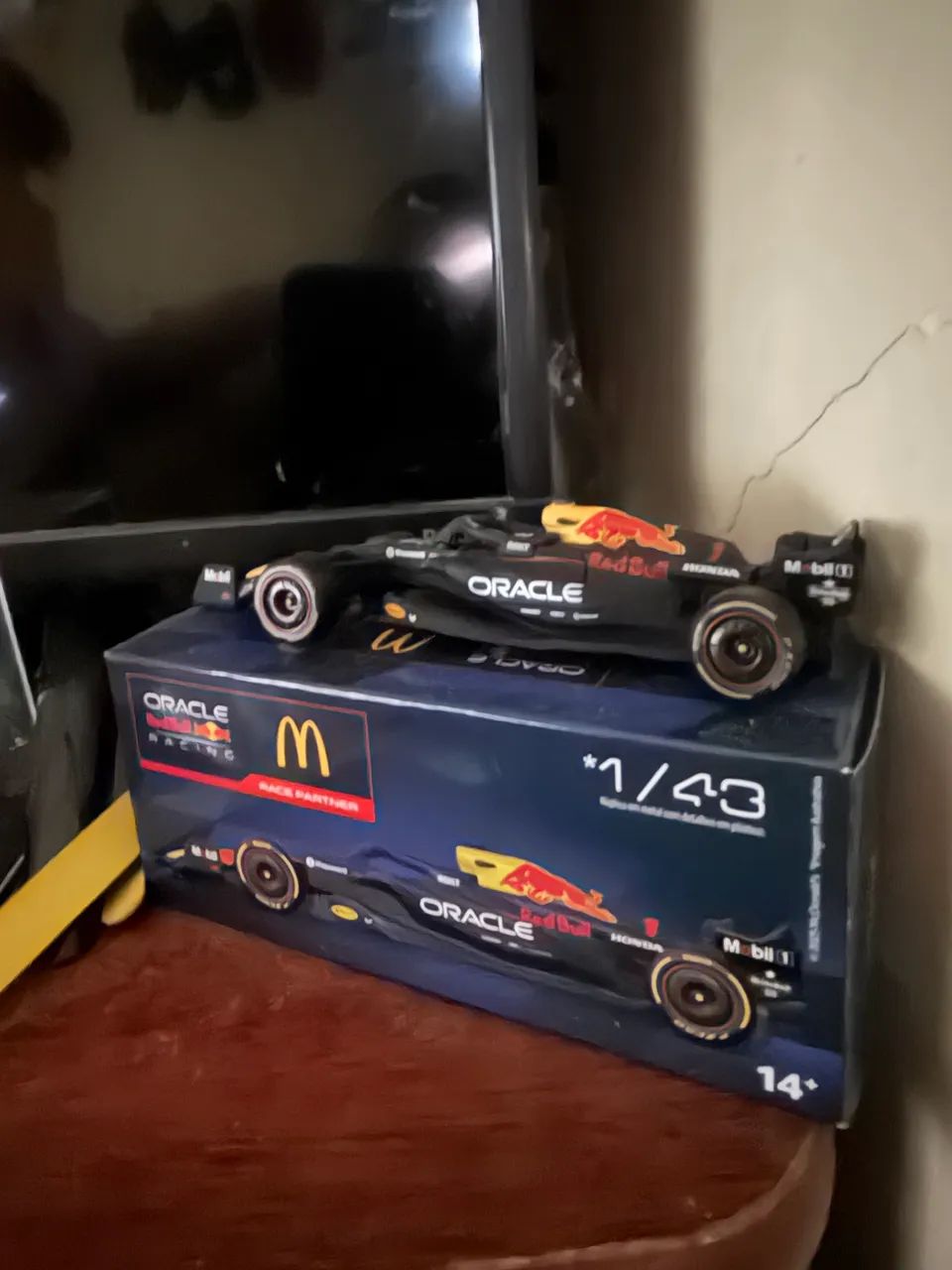 Miniatura F1 Verstappen - McDonalds