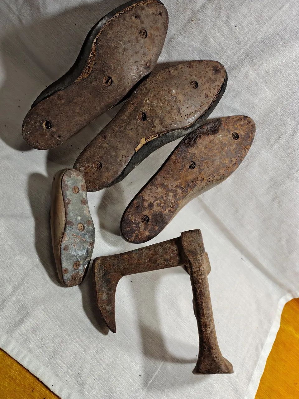 Formas de sapato e bigorna antiga - Foto 3