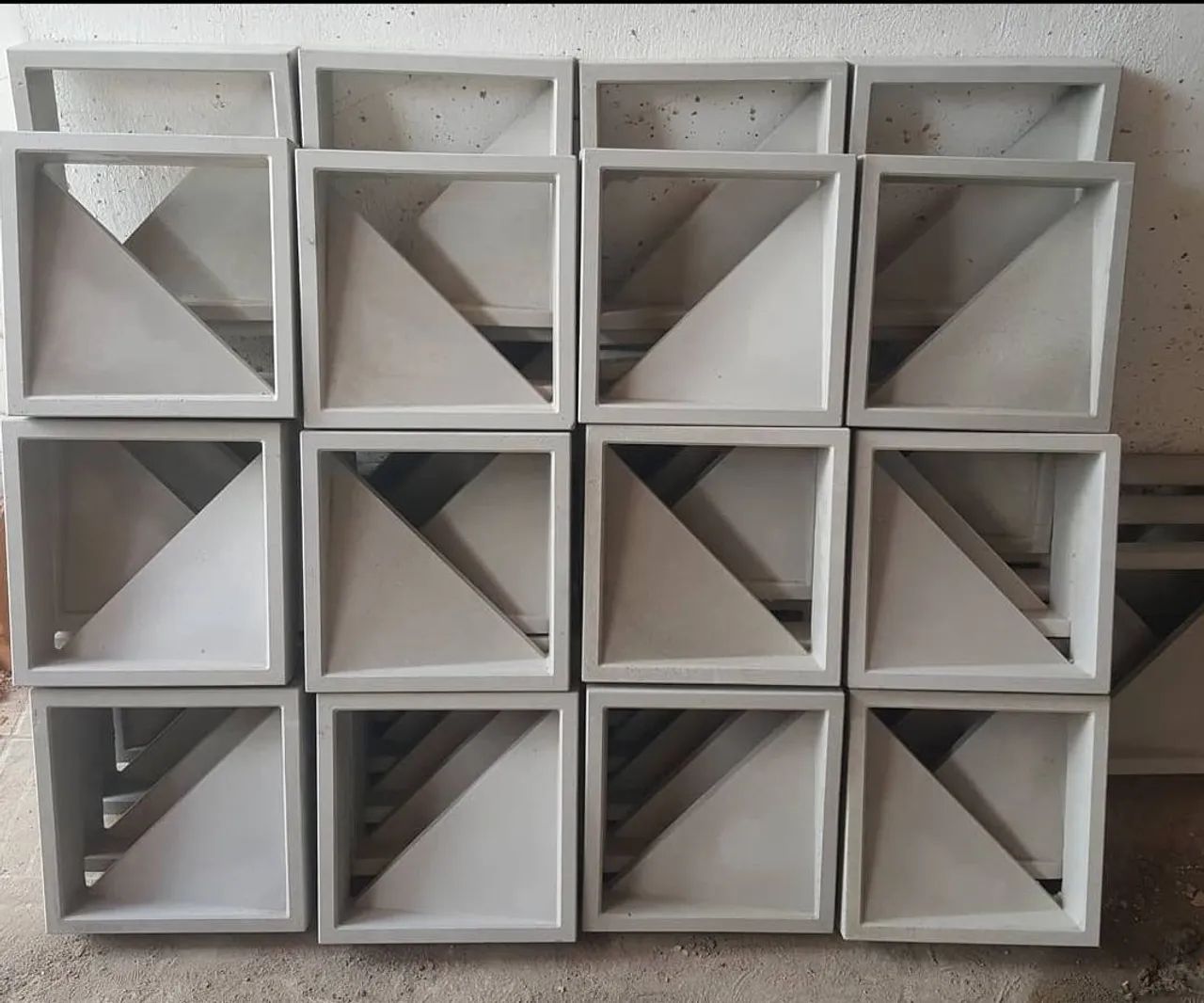 Cobogó Gulobov  com ferro 