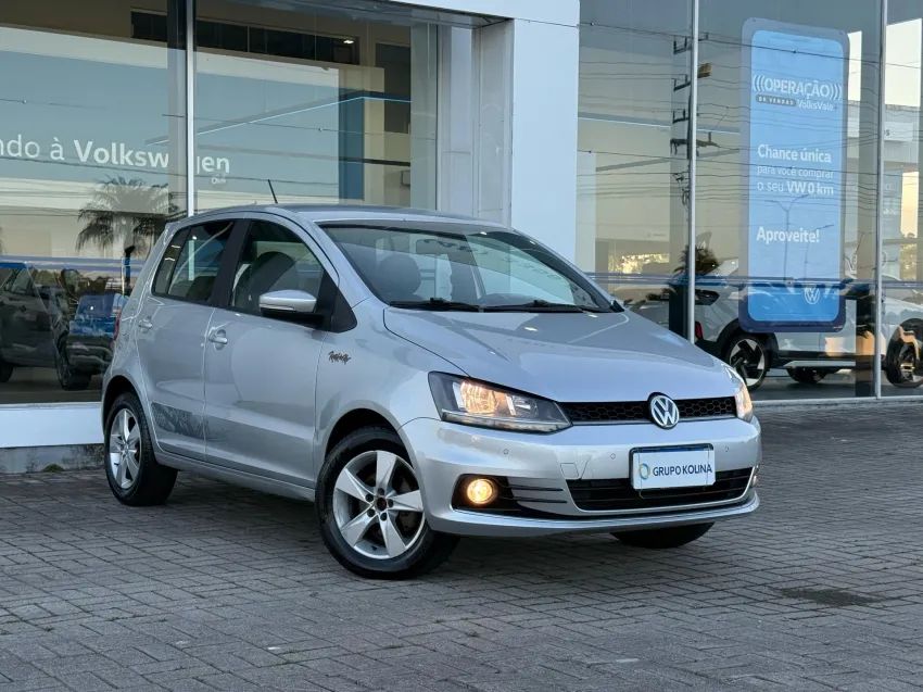 Volkswagen FOX 1.6 MI ROCK IN RIO 8V FLEX 4P MANUAL.