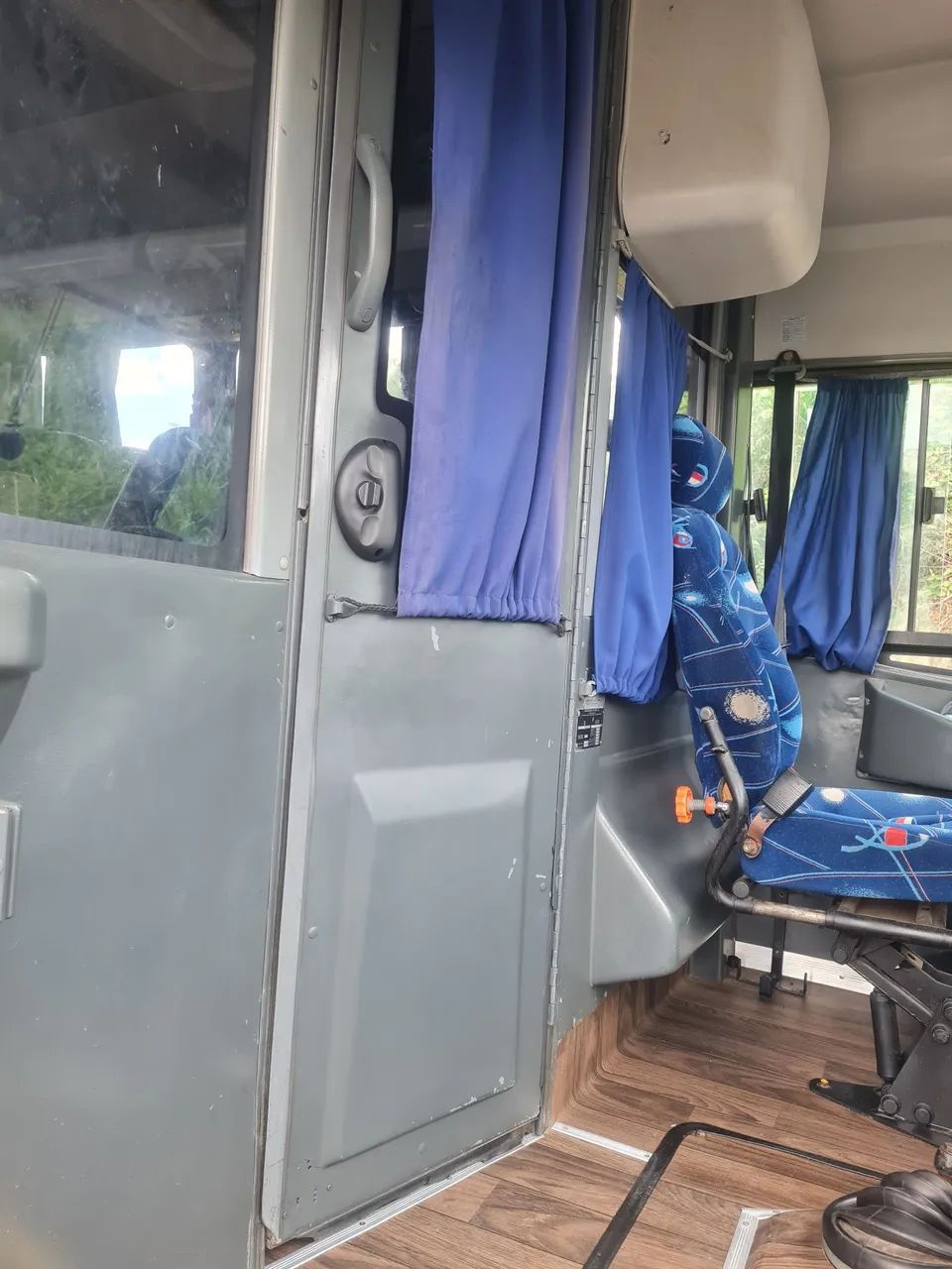 Microônibus Mercedes 915 2009 - Foto 6