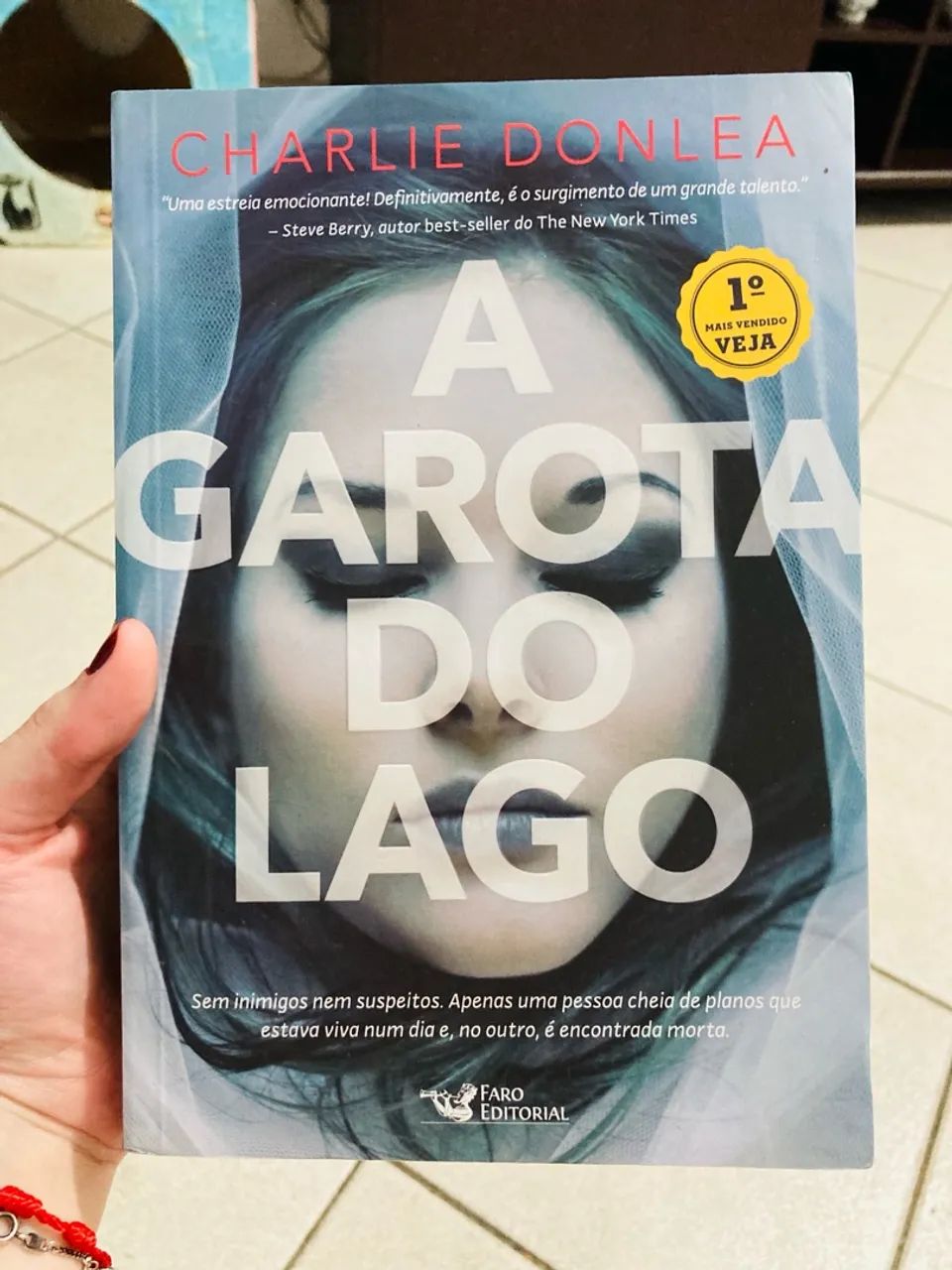 A Garota do Lago