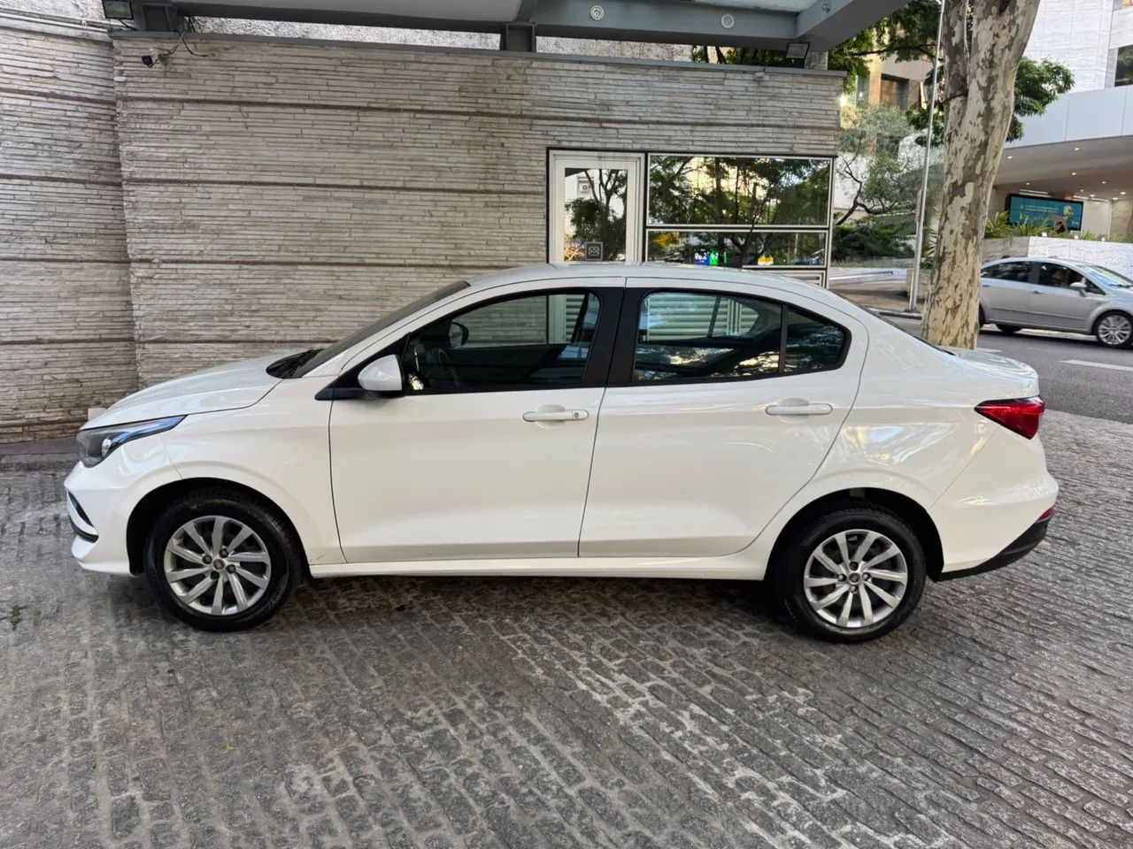 Fiat Cronos Drive 1.3 8V Flex 2023 - Foto 3