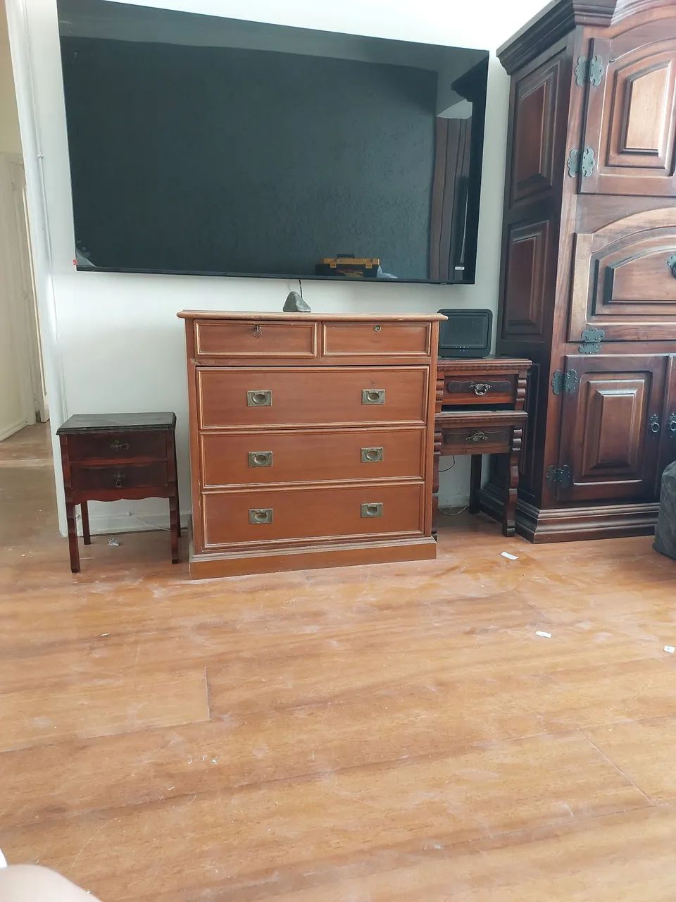 MESINHA DE CABECEIRA DIAS - Foto 3