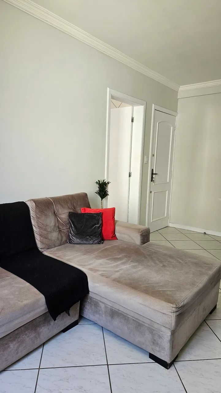 Sofá 3 lugares - Foto 3