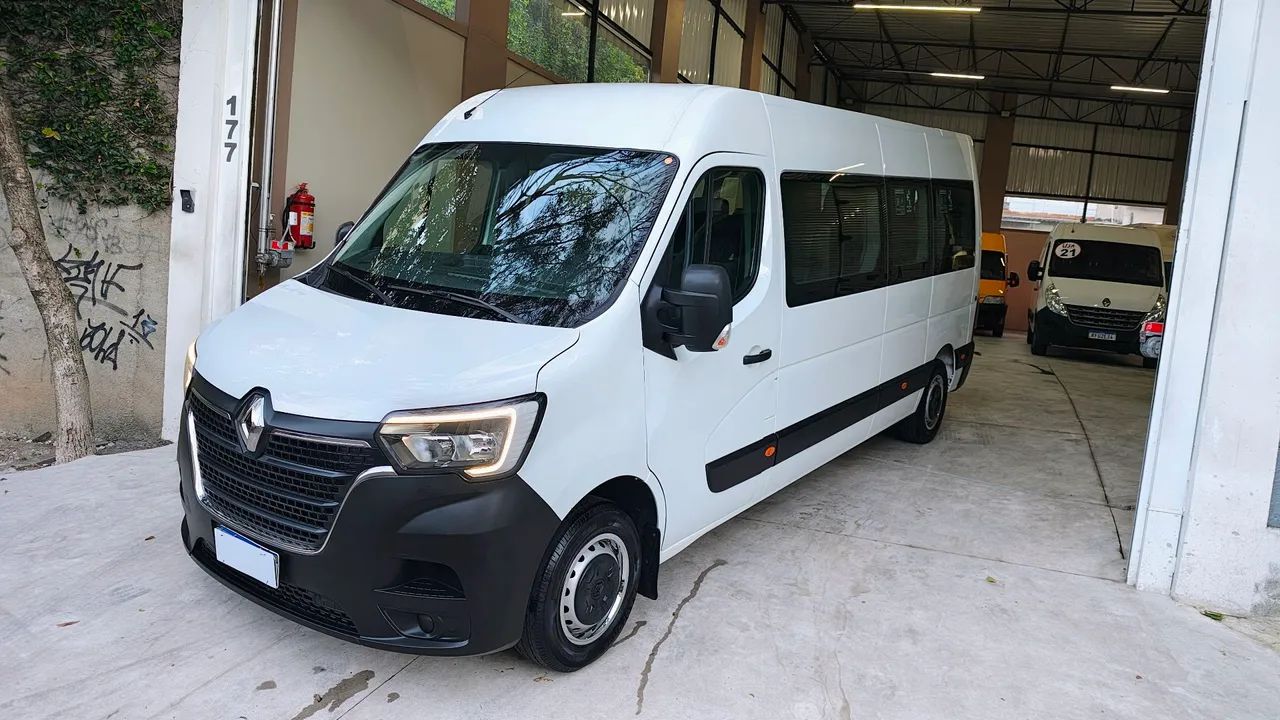 Master executiva 16 lugares 2024 valor 269.000.00