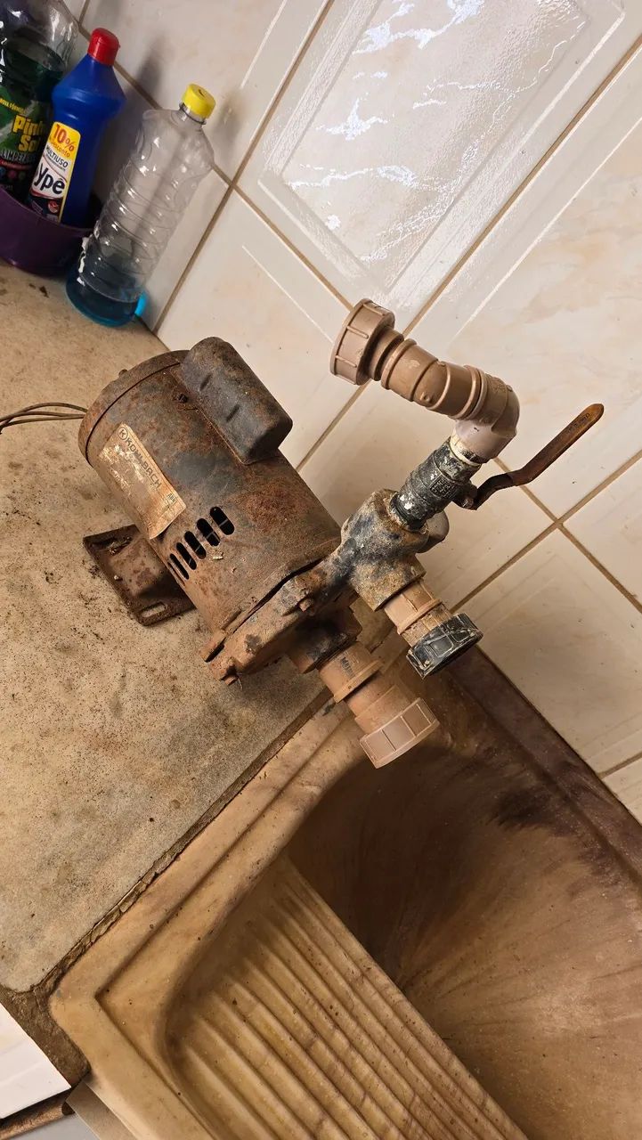 motor poço artesiano com defeito para reparo 