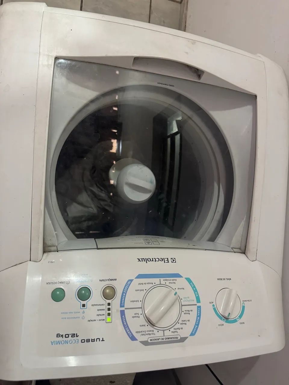Máquina de lavar Eletrolux 12kg