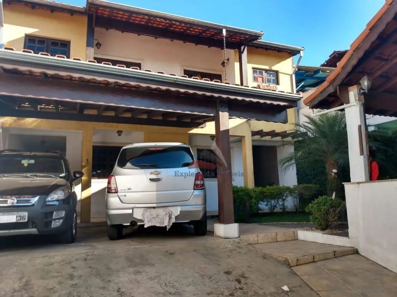 Casa para comprar 4 dormitórios - Poá - São Paulo