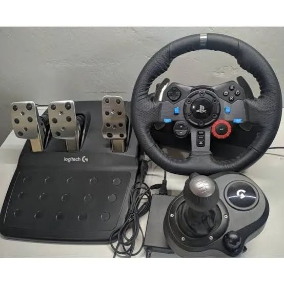 Volante Logitech G29 Driving Force para PS4 e PC