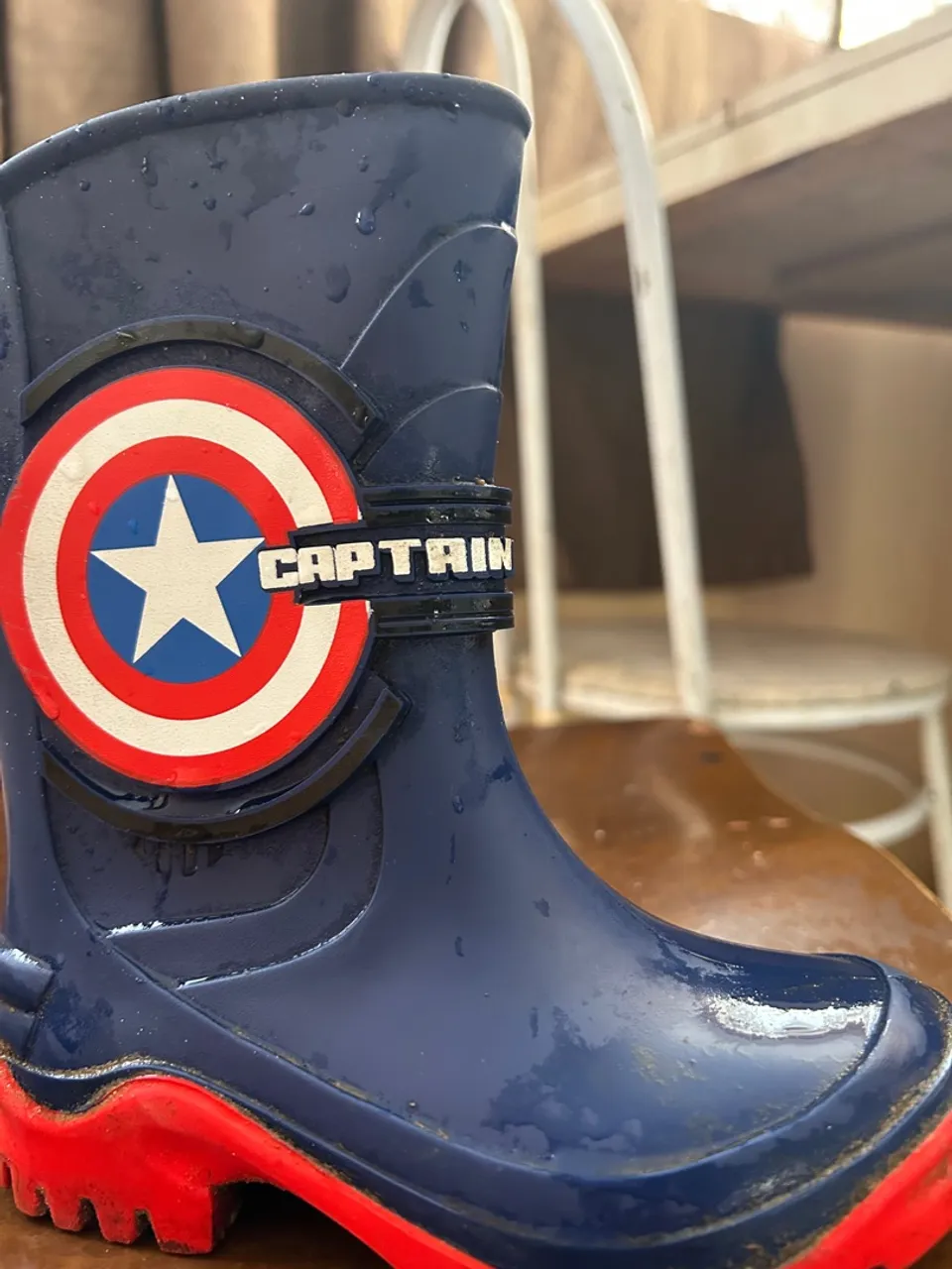 Bota de chuva infantil Capitão América