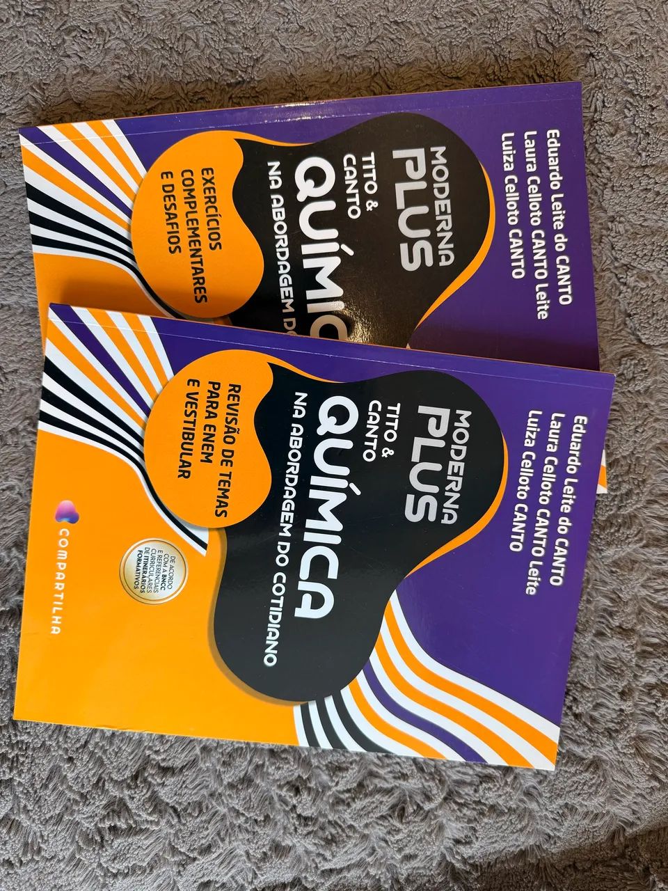 Livro didático ensino médio - Moderna Plus - Química - Livros e ...