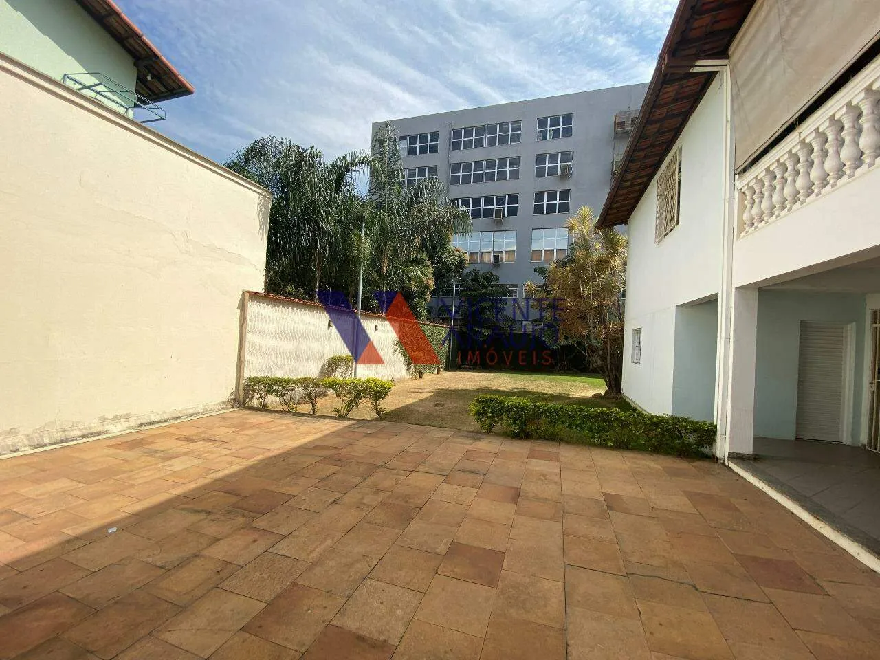 Imóvel comercial para alugar no centro de Betim, próximo a região hospitalar.