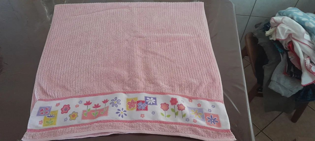 Toalhas de banho usadas