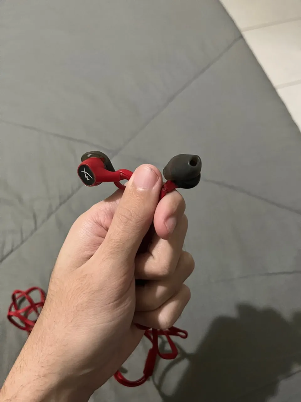 Fone de Ouvido Gamer HyperX Cloud Earbuds