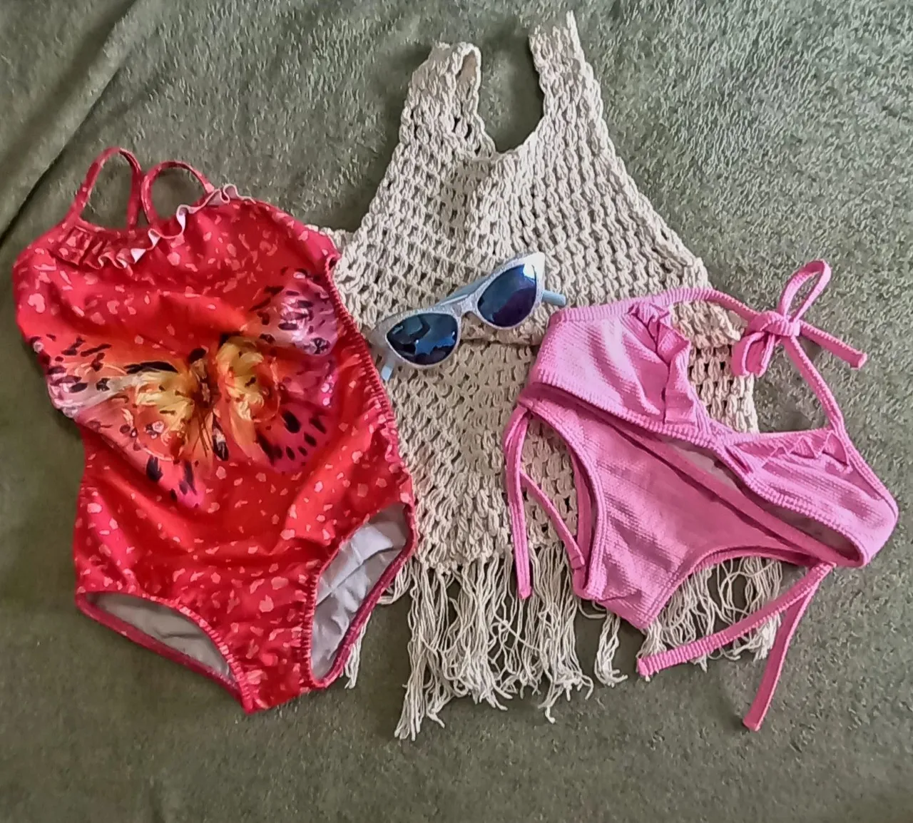 Kit roupas de praia infantil tam.5-6 anos meninas