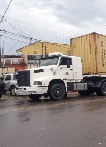 Caminhão/ Cavalo Mecânico 