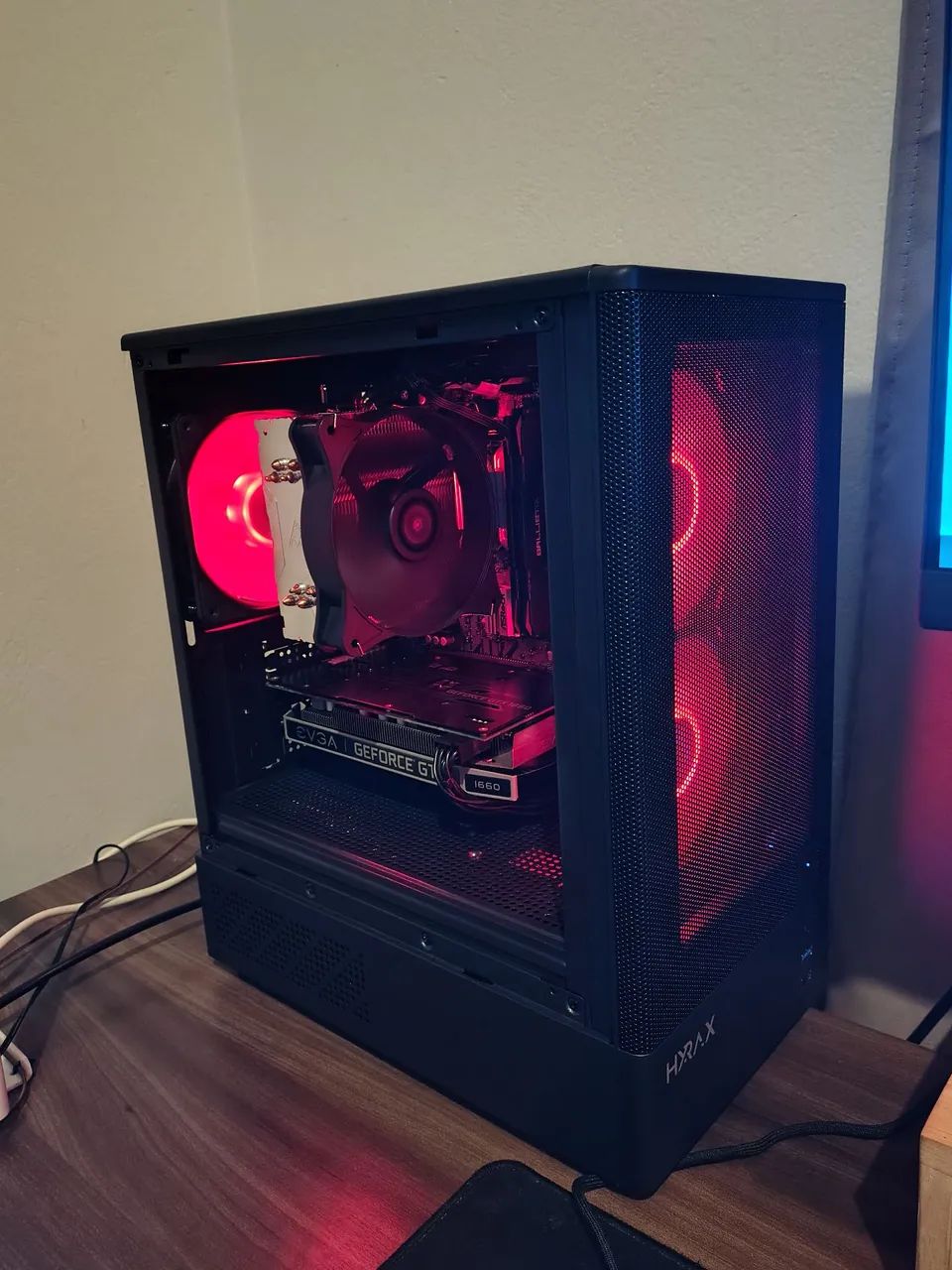 Hardware i5 10° Ger.(6 núcleos - 12 Threads) - 1660 Super 6Gb - 16Gb DDR4 