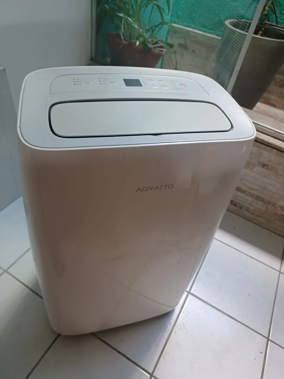 Ar-condicionado 11milbtus portátil Agratto 