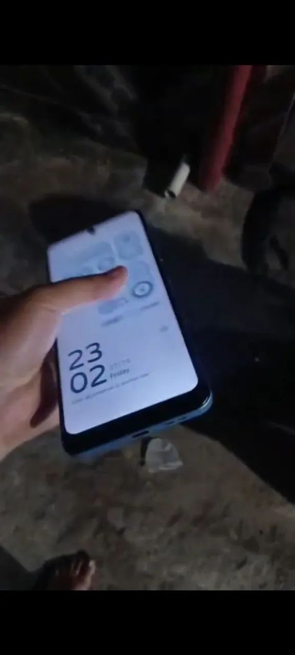 Celular pra vender ou troca pelo iPhone ligeiro  - Foto 2