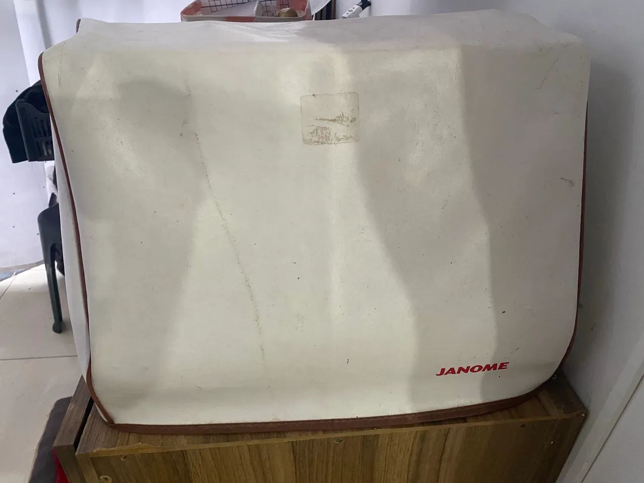 Máquina de bordar Janome 350e - Foto 2