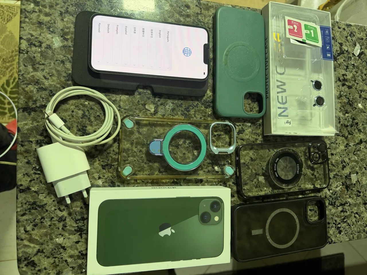 Celular iPhone 13 original/ 83% bateria
