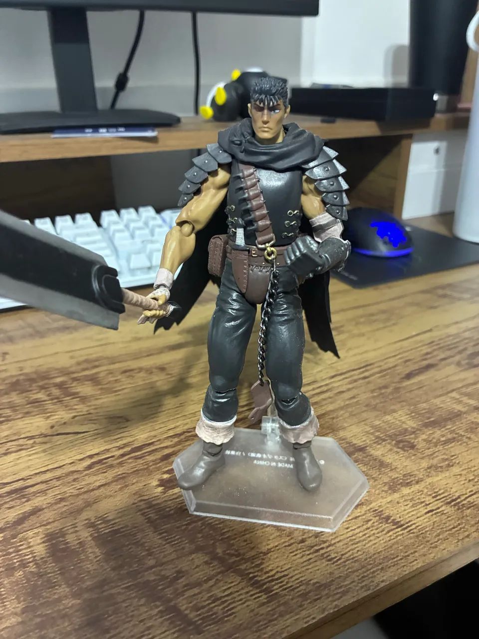 figma guts berserk bootleg