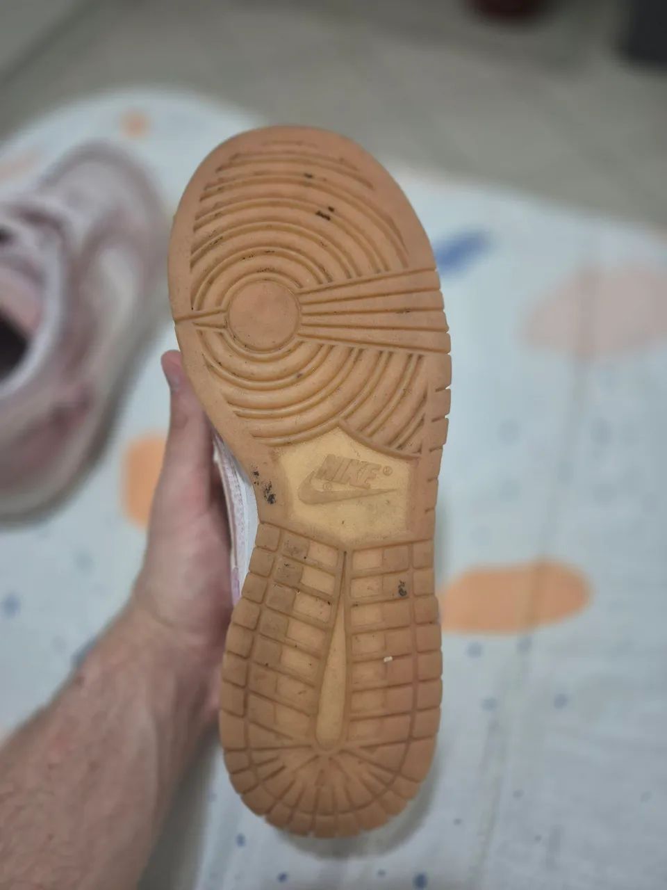 Tenis Nike Dunk Low SE Bear feminino  - Foto 5
