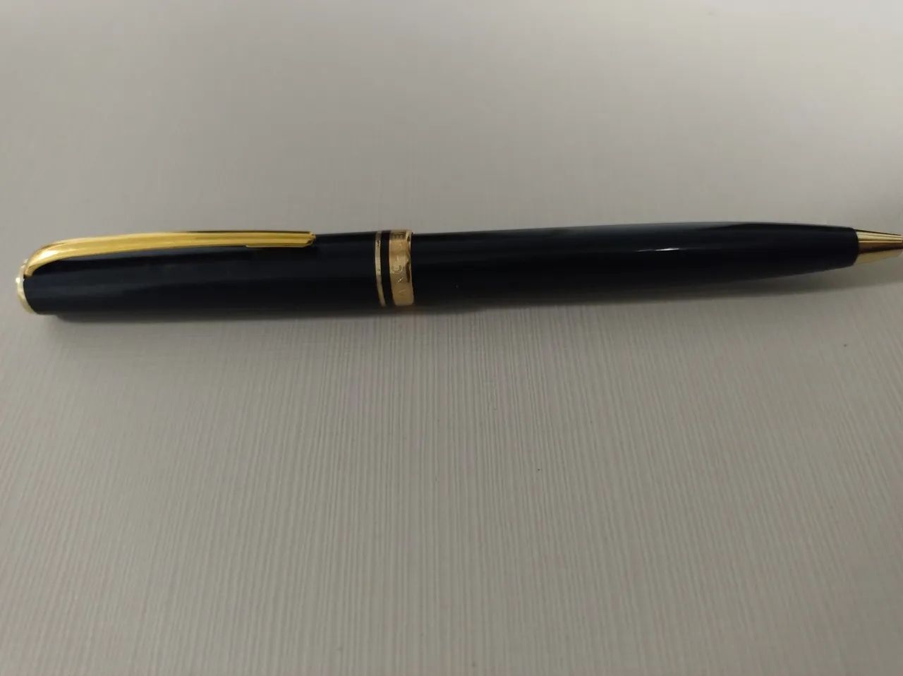 Caneta esferográfica Montblanc 