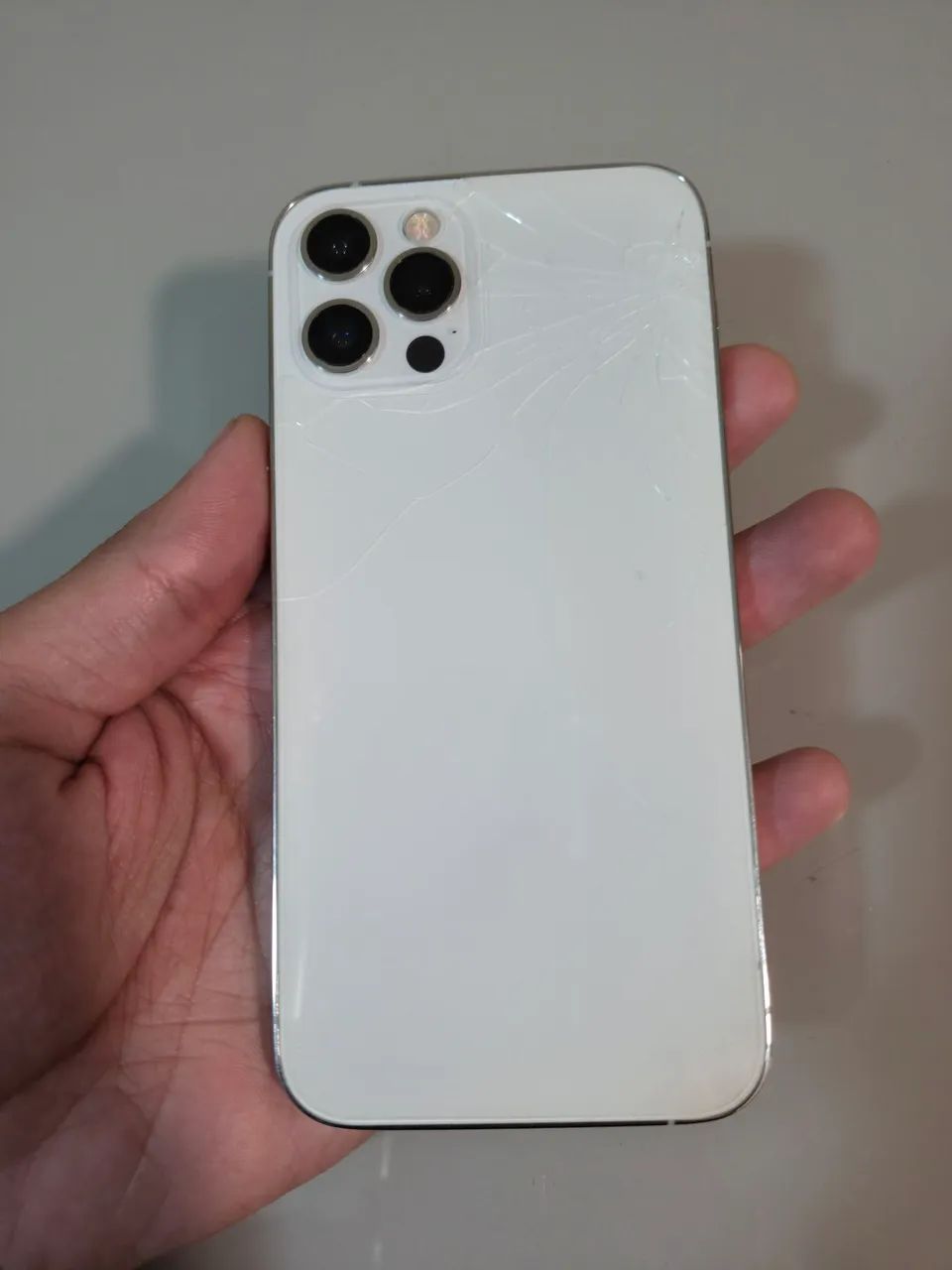 iPhone 12 Pro Branco | Para Retirada de Peças | Com Laudo - Foto 3