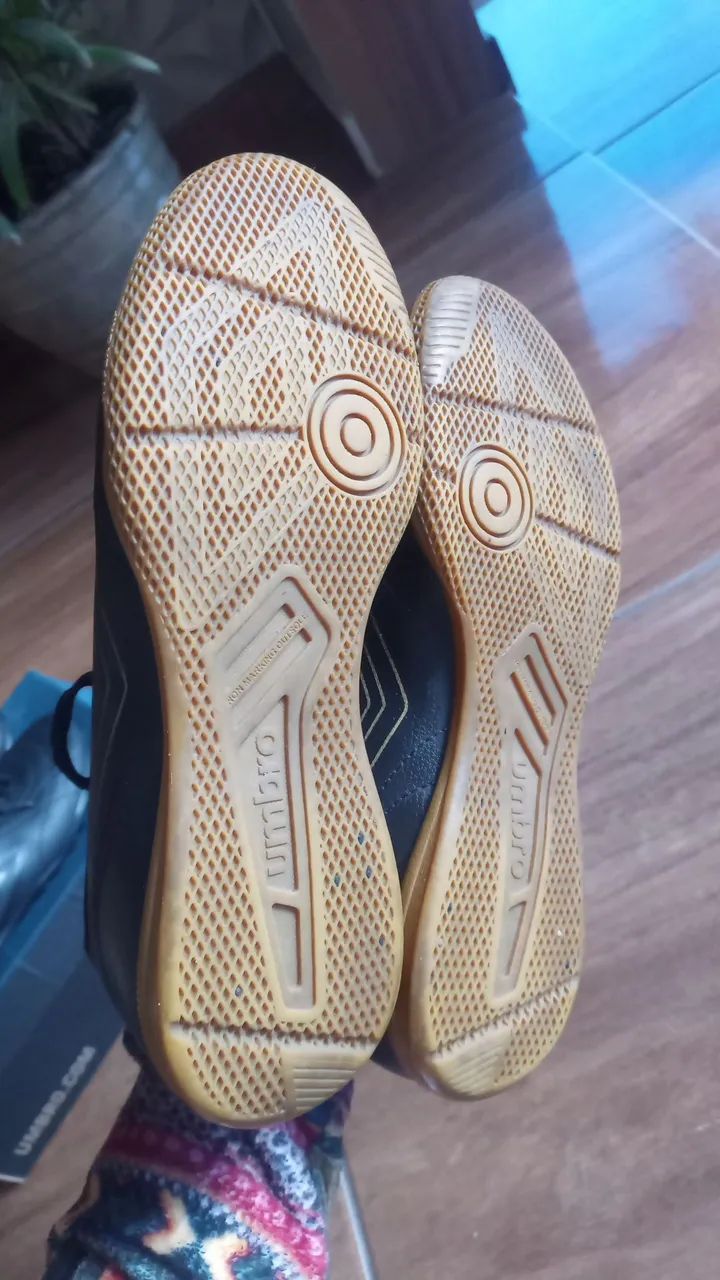 Chuteira da umbro - Foto 3