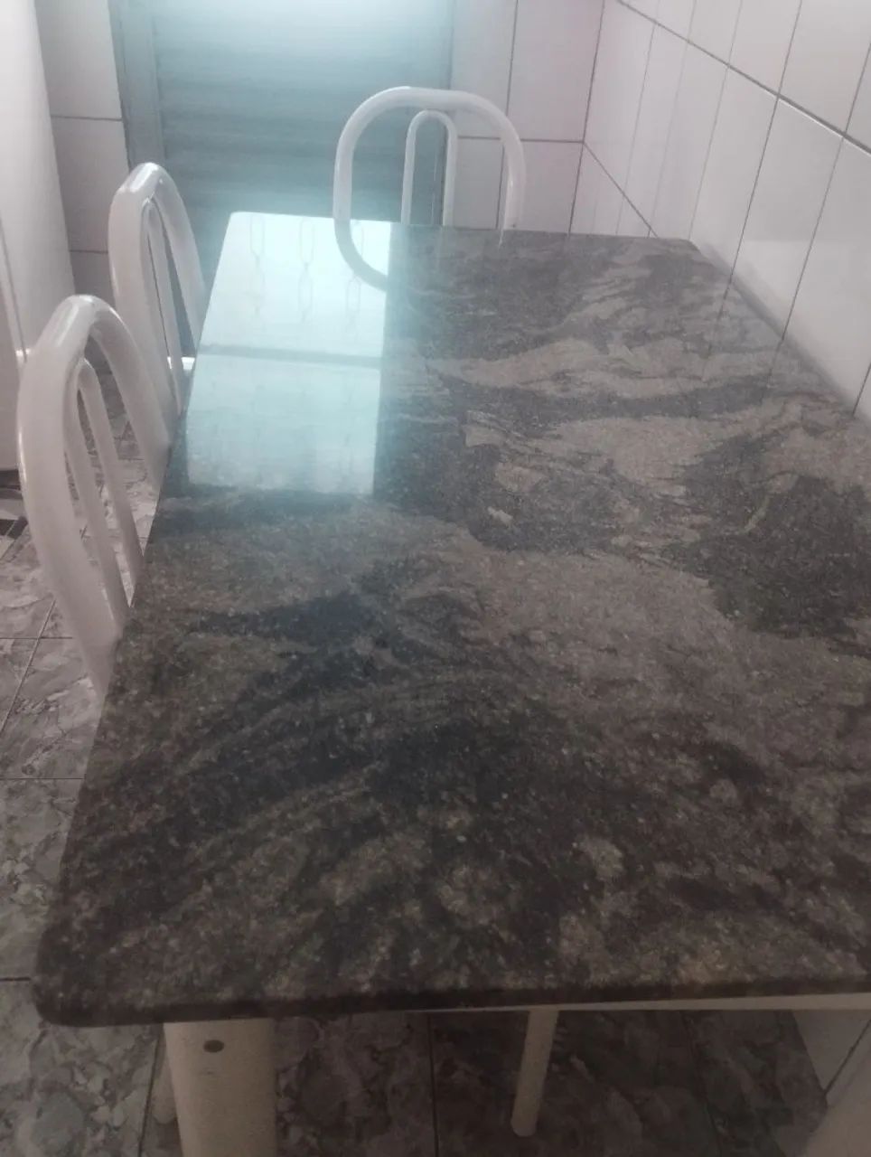 Vendo mesa de cozinha 