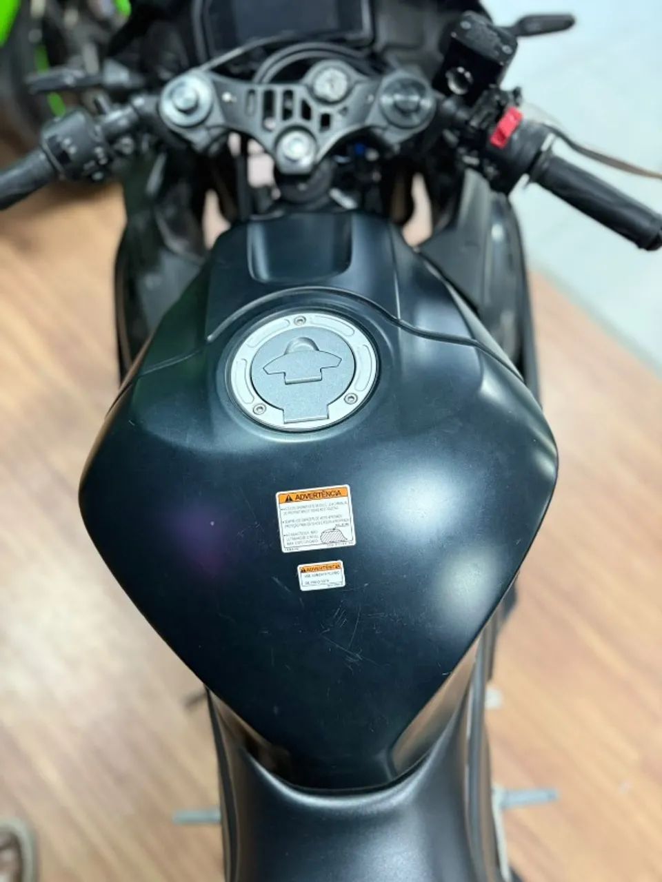 YAMAHA R3 - Foto 2
