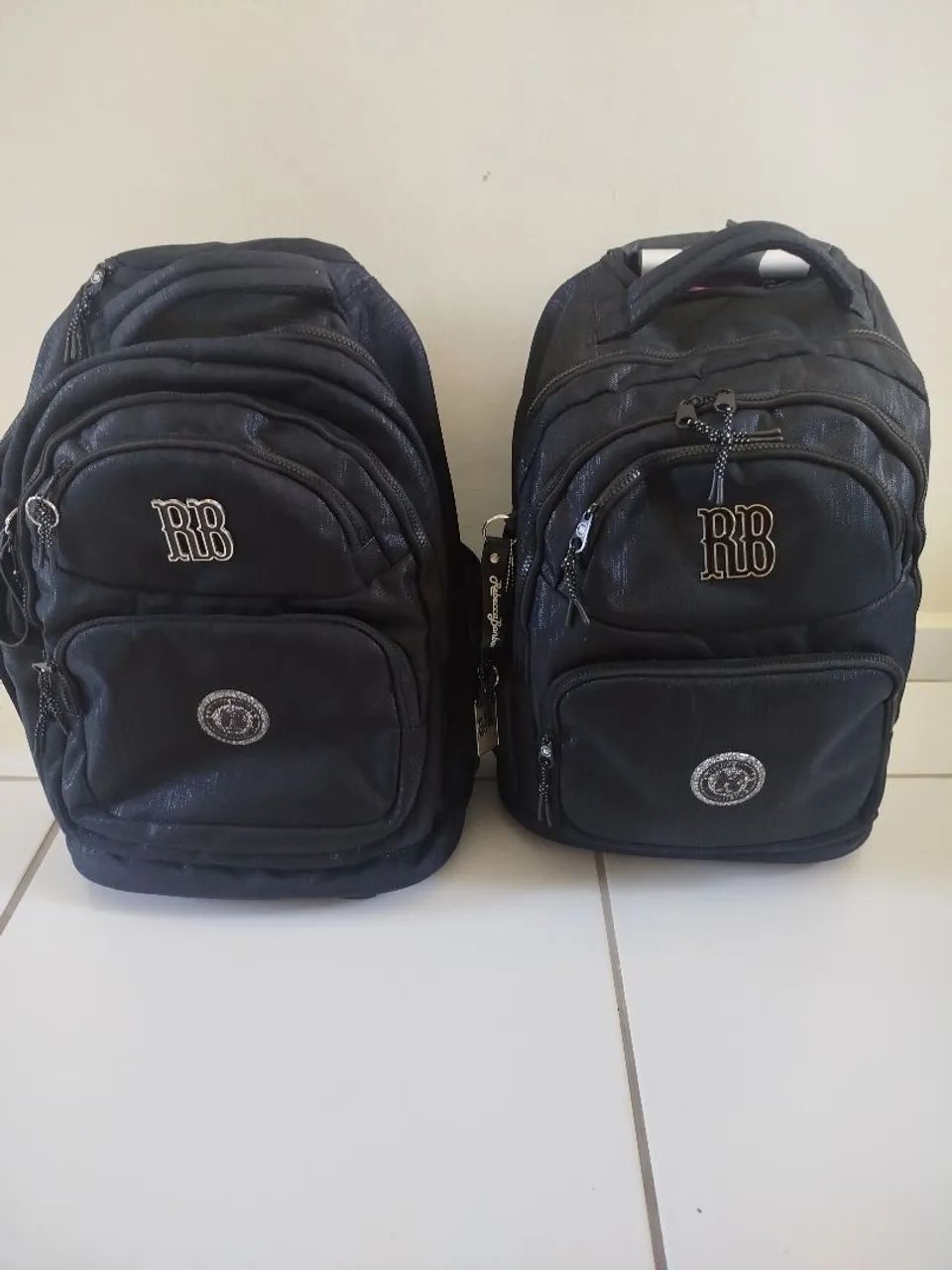 Mochila RB em perfeito estado - Foto 4