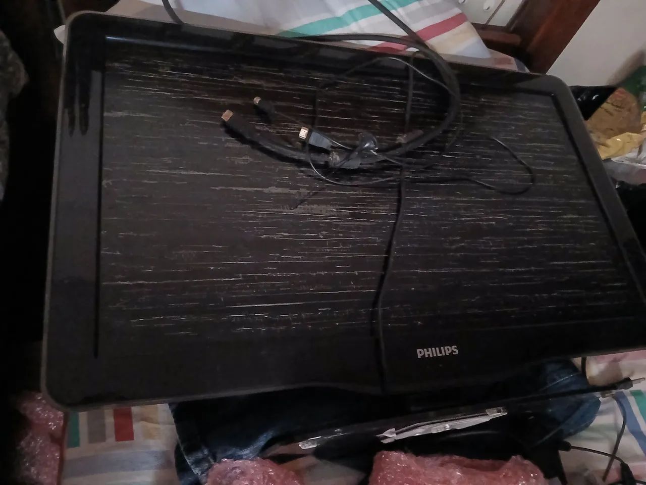 Televisão LED full hd 42 polegadas em ótimo estado 