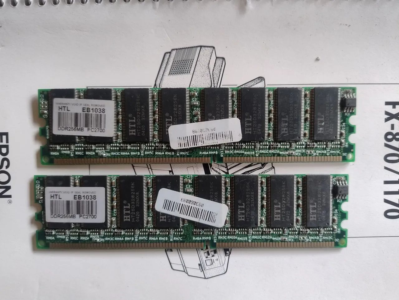 memória DDR3 256mb pc2700