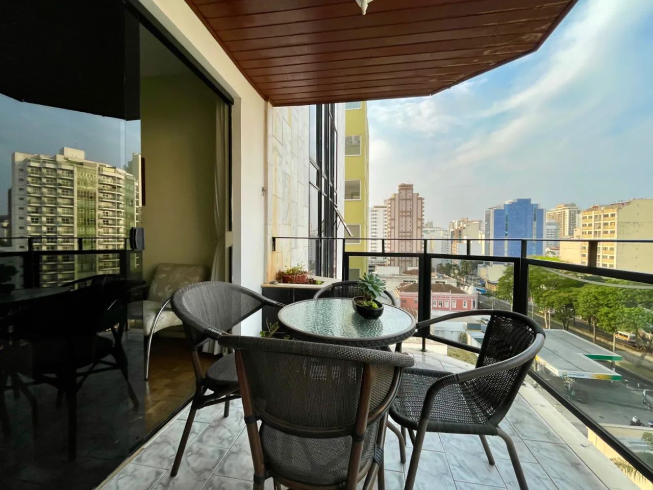 Apartamento com varanda 3 quartos no São Mateus