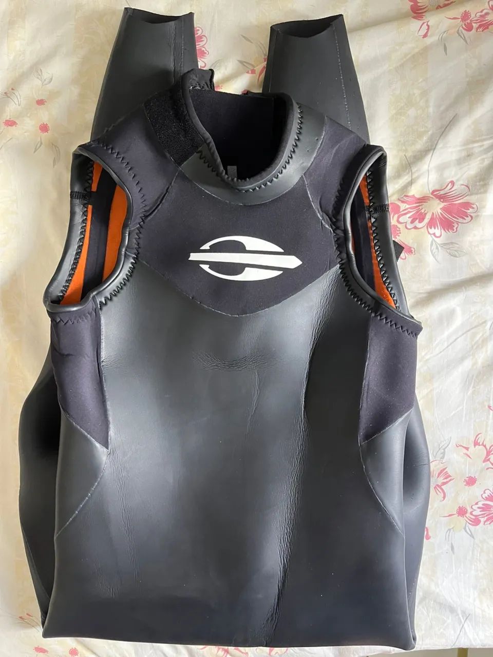 Roupa de Borracha - Foto 3