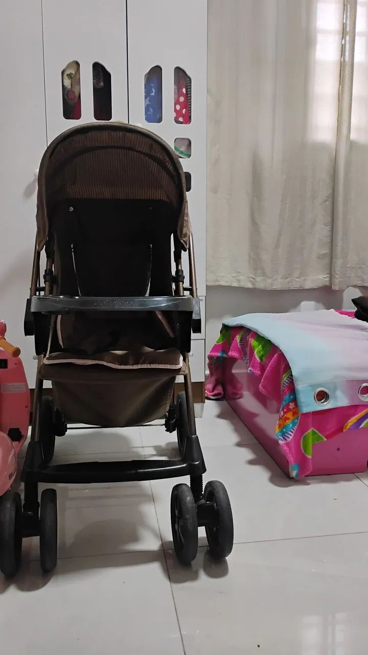 Carrinho de bebê 380.00 Galzerano e bebê conforto 75.00  - Foto 4